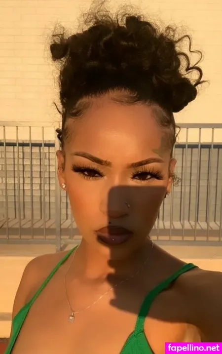 Marilovee OnlyFans Thumbnail #tLVYWd7gu5