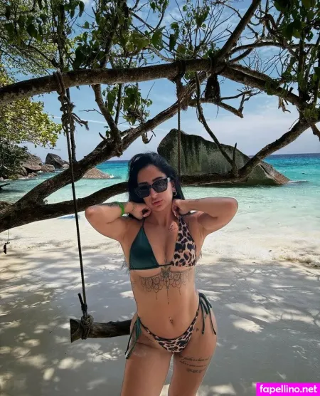 Mariluzzz OnlyFans Thumbnail #v6B5EE25Fx