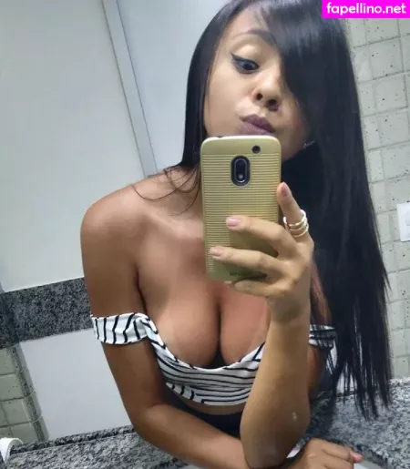 Marily Soares OnlyFans Thumbnail #A4UdL0hiSn