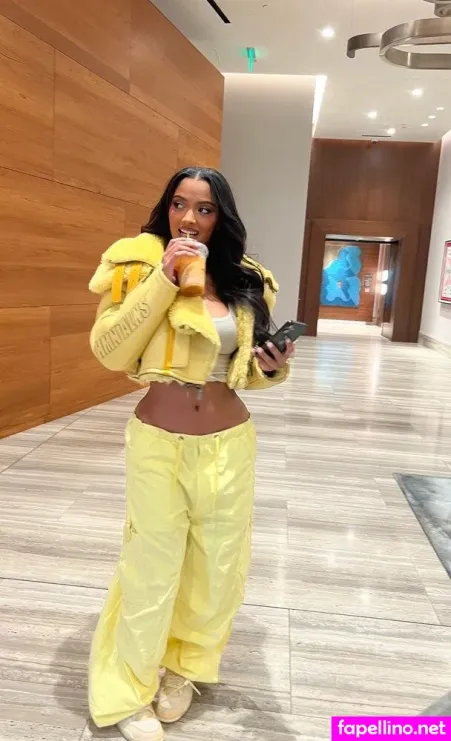 Marilyn Melo OnlyFans Thumbnail #kOihMLvKxq