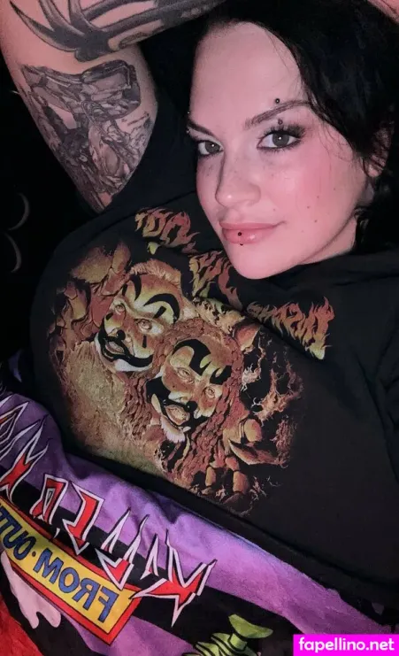 Marilynmilkedme 2 OnlyFans Thumbnail #EAXINrKulJ