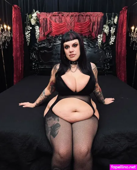 Marilynmilkedme 2 OnlyFans Thumbnail #TleUHcE4UD