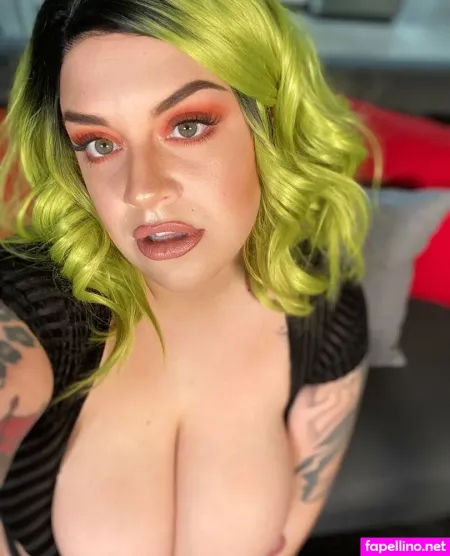 Marilynmilkedme 2 OnlyFans Thumbnail #vGAuGMOU7h