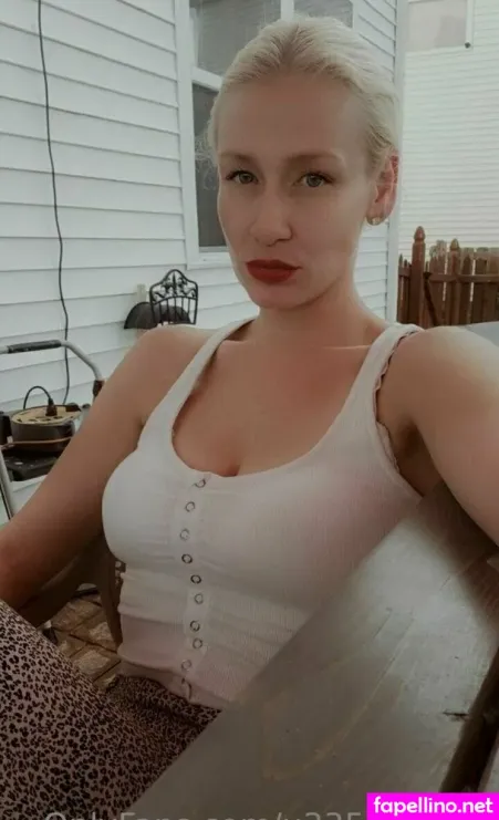 Marilynox23 OnlyFans Thumbnail #B6JiJf41Wm