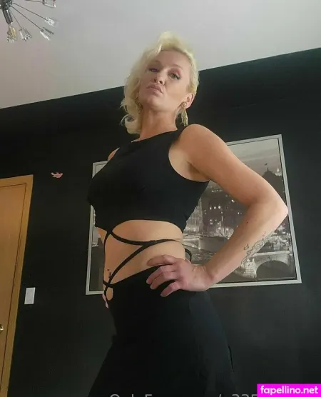 Marilynox23 OnlyFans Thumbnail #IP8RzGbaIN