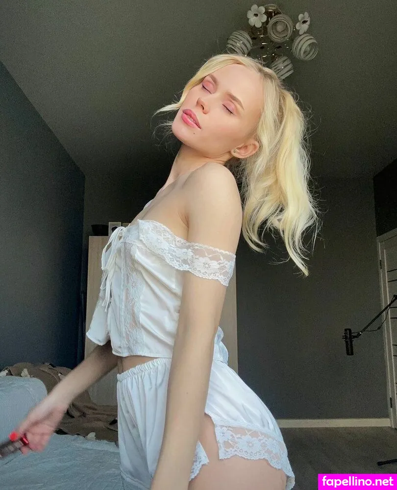 marimoore, marimoore.inst Nude Leaked OnlyFans Photo #711fWbNDHu