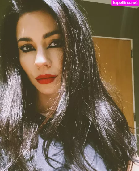 Marina Diamandis OnlyFans Thumbnail #dzwllTdrS1