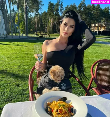 Marina Dima OnlyFans Thumbnail #MsWQTajs4C