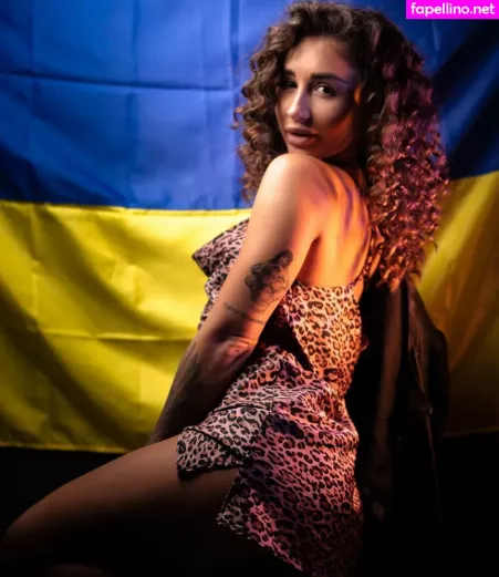 Marina Rebediuk OnlyFans Thumbnail #EnxBXzvSKE