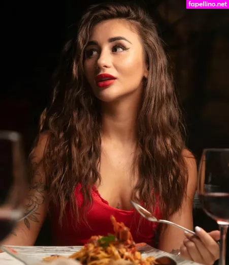 Marina Rebediuk OnlyFans Thumbnail #r3P7bB9uFw