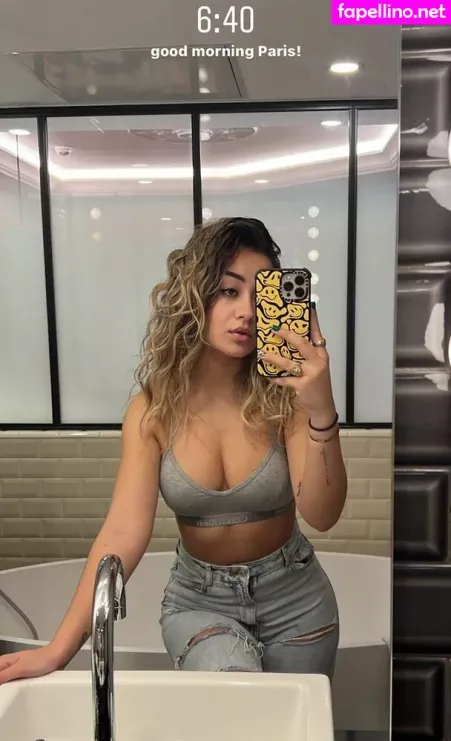 Marina Rivers OnlyFans Thumbnail #9UDvrREO7W