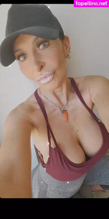 Marina Salazar OnlyFans Thumbnail #Uy1PLRa0X7