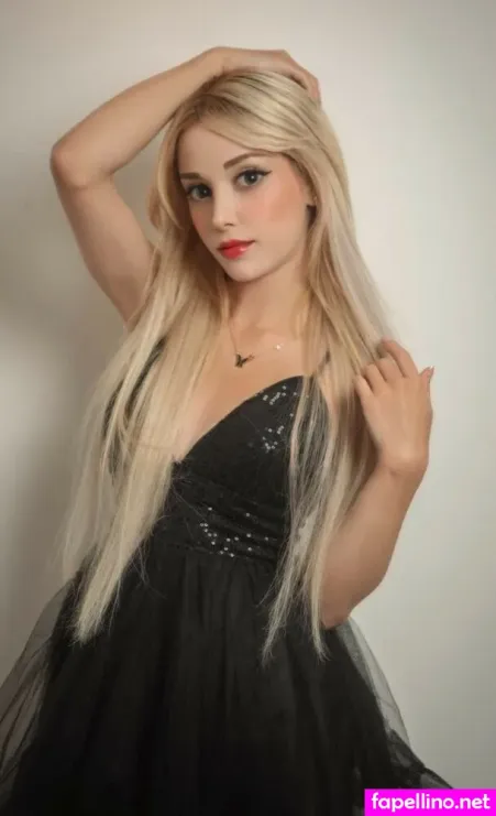 Marina Seren OnlyFans Thumbnail #S4amok11Qz