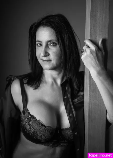 Marinabella02 OnlyFans Thumbnail #DYOQGKw4Ii