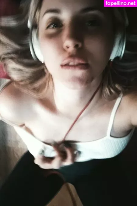 Marinalee12 OnlyFans Thumbnail #Hae7L6Qcds