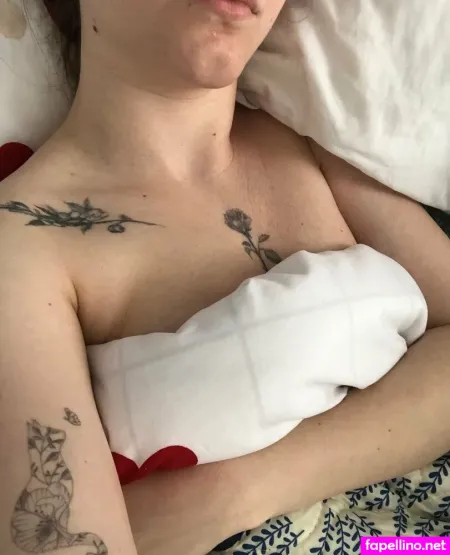 Marinamonroefree OnlyFans Thumbnail #JEQ0OlRfF1