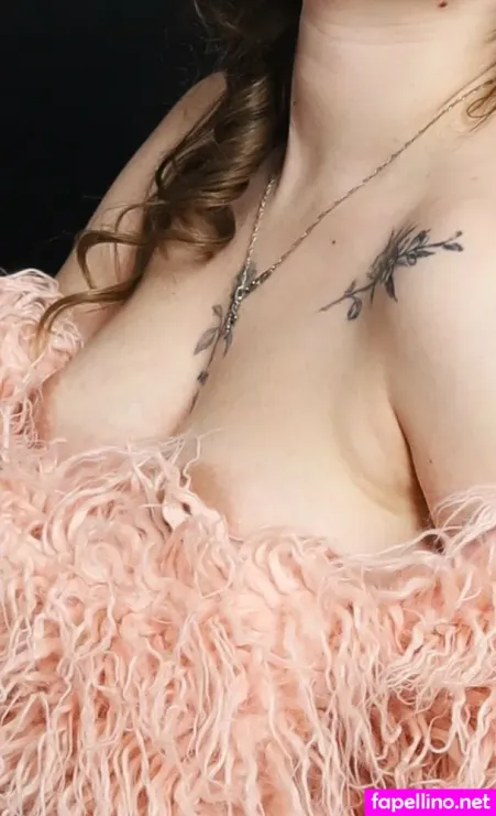 Marinamonroefree OnlyFans Thumbnail #M03e2mBSy8