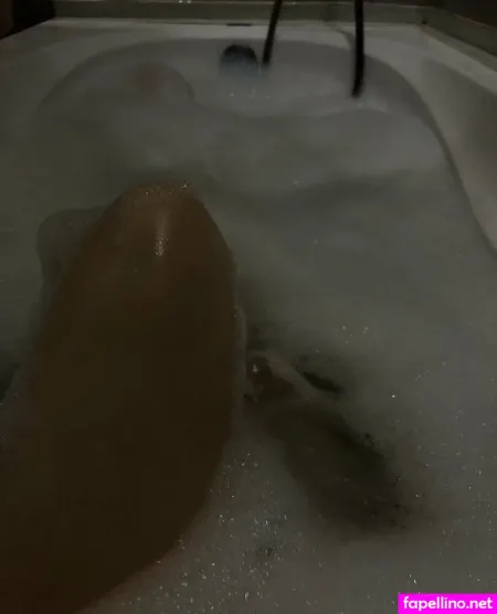 Marinamonroefree OnlyFans Thumbnail #mM3DkgGySm