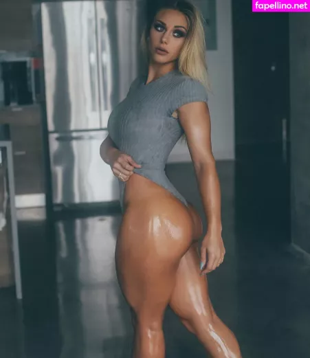 Marine Sainte OnlyFans Thumbnail #7bx5xEbea6