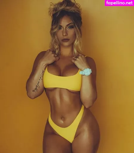 Marine Sainte OnlyFans Thumbnail #b29cb70Wgo