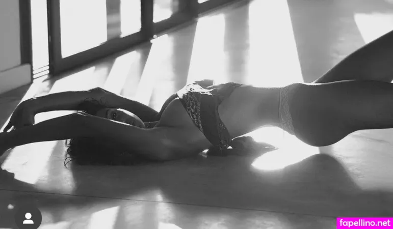 Marine Terra Alba OnlyFans Thumbnail #YX03QQhY70