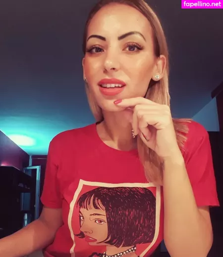 Marinela Adalbertova OnlyFans Thumbnail #L0altFQAdd