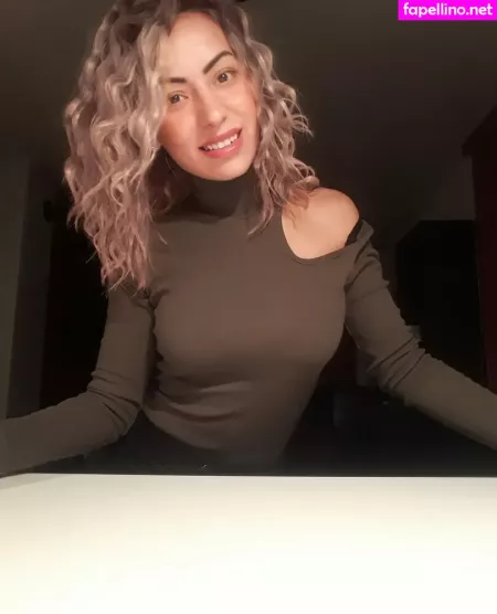 Marinela Adalbertova OnlyFans Thumbnail #ZRl0MdETiA