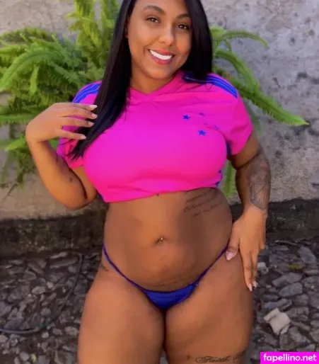 Marinnajulia OnlyFans Thumbnail #qOHq3X9mg1