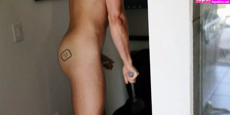 Marioadrion OnlyFans Thumbnail #uSswgEUfZO