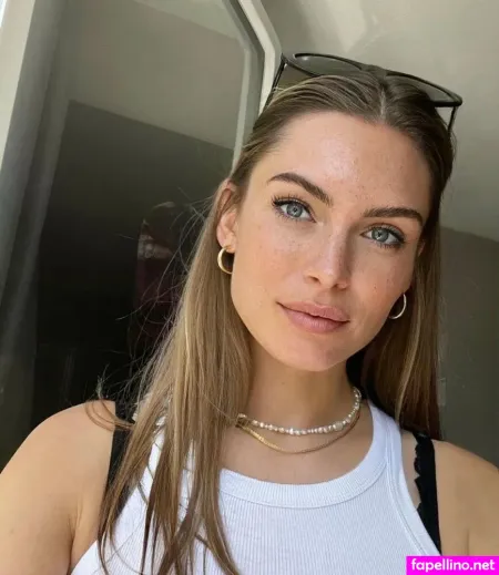 Marion Pascale OnlyFans Thumbnail #GbYVC3BNjd