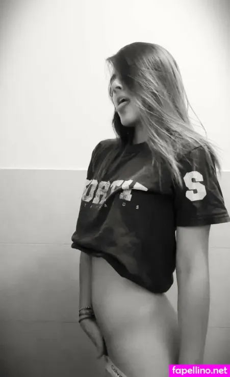 Maripaez 1 OnlyFans Thumbnail #Bk1aPmcP0l