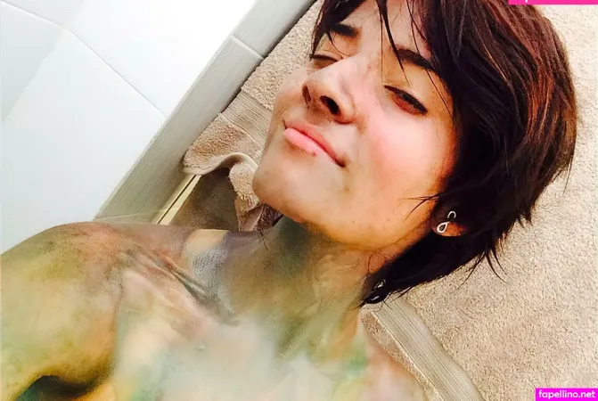Maripaez 1 OnlyFans Thumbnail #W3kAqrrG5H