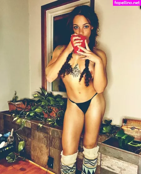 Mariposabohemia OnlyFans Thumbnail #KuSXSOTOR0