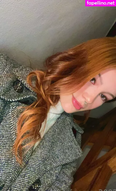 Mariposssa2002 OnlyFans Thumbnail #AJIDz2iScu