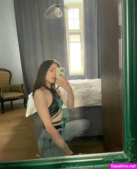 Maripsis OnlyFans Thumbnail #WYbVwiTvol