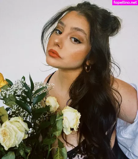 Marisa Groch OnlyFans Thumbnail #naaBdQgbJz