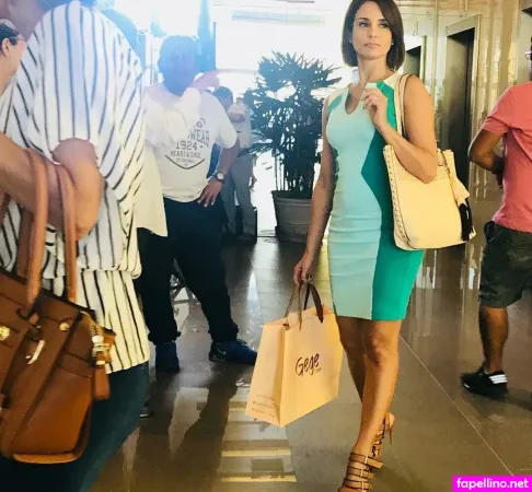 Marisa Minetti OnlyFans Thumbnail #8bxm54ctUj