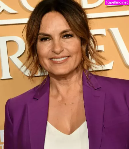Mariska Hargitay OnlyFans Thumbnail #9t8Eq2d7ci