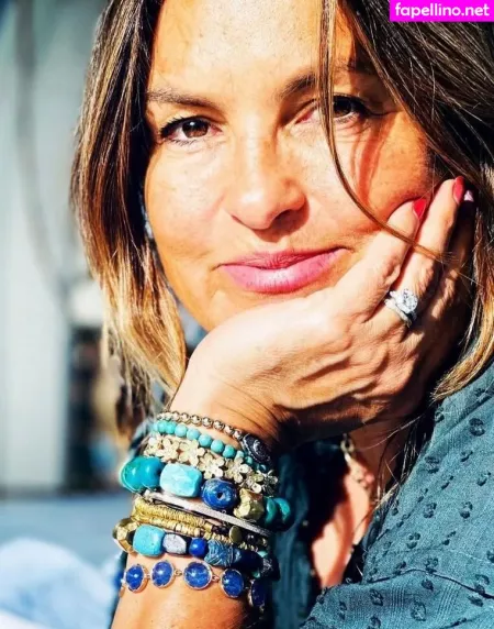 Mariska Hargitay OnlyFans Thumbnail #rDKZpyG9eW