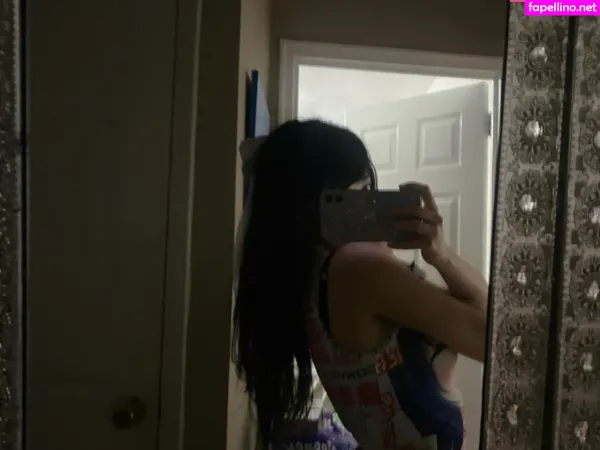 Marisnot12 OnlyFans Thumbnail #xxIAbqd8D6