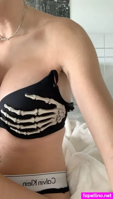 Marissa Eve OnlyFans Thumbnail #tXbBXZdmI1