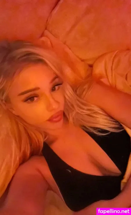 Mariuania OnlyFans Thumbnail #a2F00YjSIO