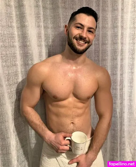 Marius94 OnlyFans Thumbnail #0adW8ZvGOS