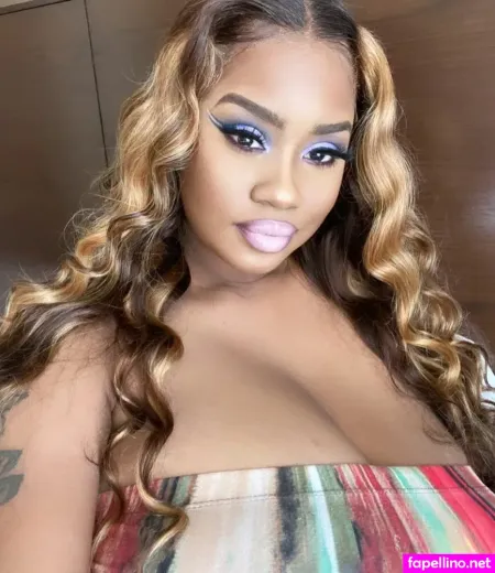 Mariyah Bleu OnlyFans Thumbnail #2jkENdd8w5