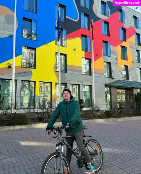 Markkaczynski OnlyFans Thumbnail #4qvJQVj89B