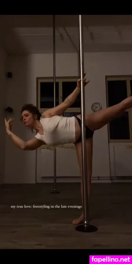 Marla Menn OnlyFans Thumbnail #yeqs5ZzwMw