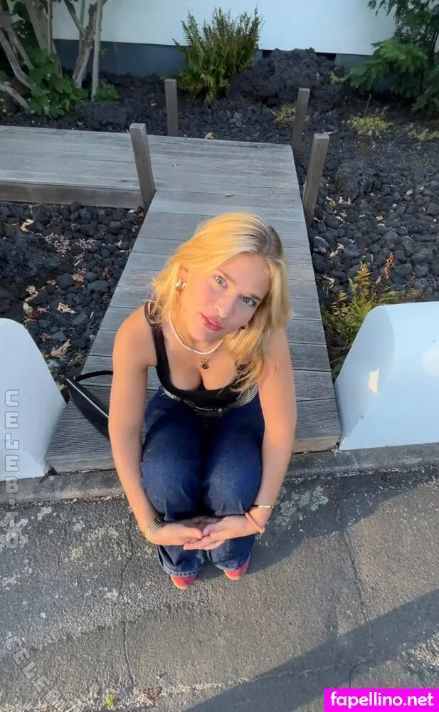 marla.schnr, megamarla Nude Leaked OnlyFans Photo #EmP6jDj2th