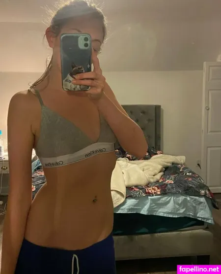 Marlasinger OnlyFans Thumbnail #FaVo6ZwAvE