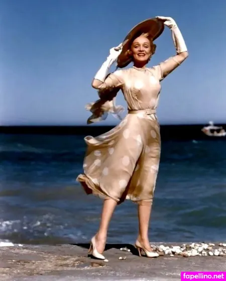 Marlene Dietrich OnlyFans Thumbnail #C5dhsUvJDJ