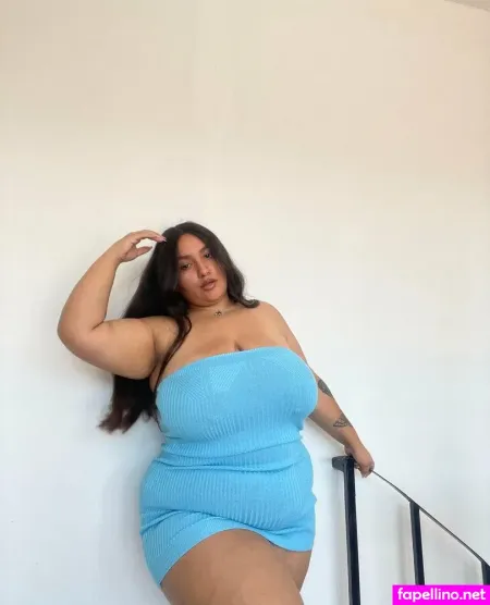 Marlenemm OnlyFans Thumbnail #2HEwDHVH6B